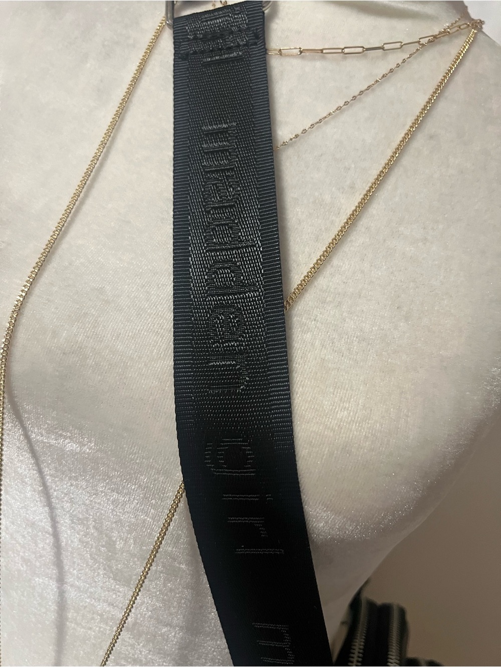 Madden Girl Black Crossbody Bag - Picture 11 of 11